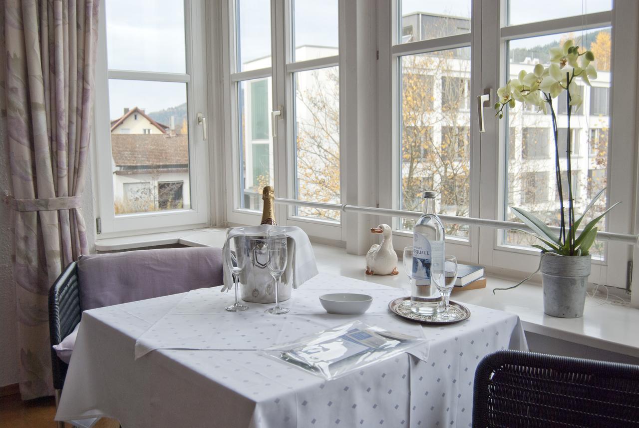 Gasthaus Zum Loewen - Restaurant Akropolis هاوزاخ المظهر الخارجي الصورة